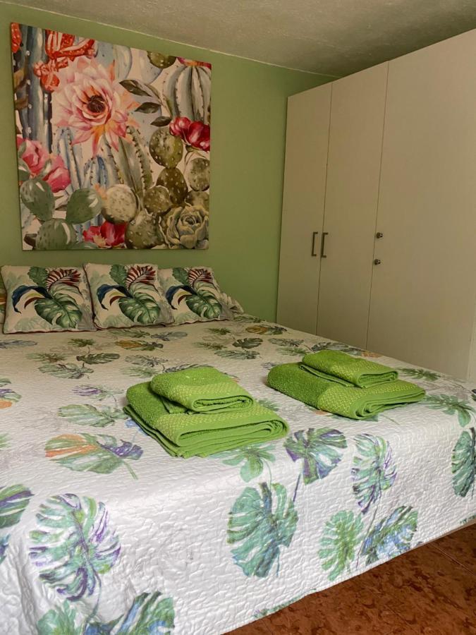 Estudio En La Playa De Calafell. Barcelona Экстерьер фото